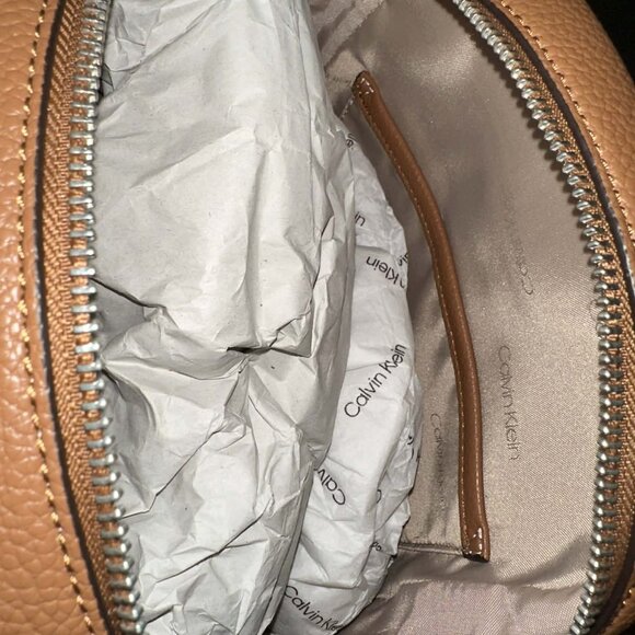 Calvin Klein Millie Caramel Faux Leather Convertible Sling Backpack NEW - Picture 5 of 9